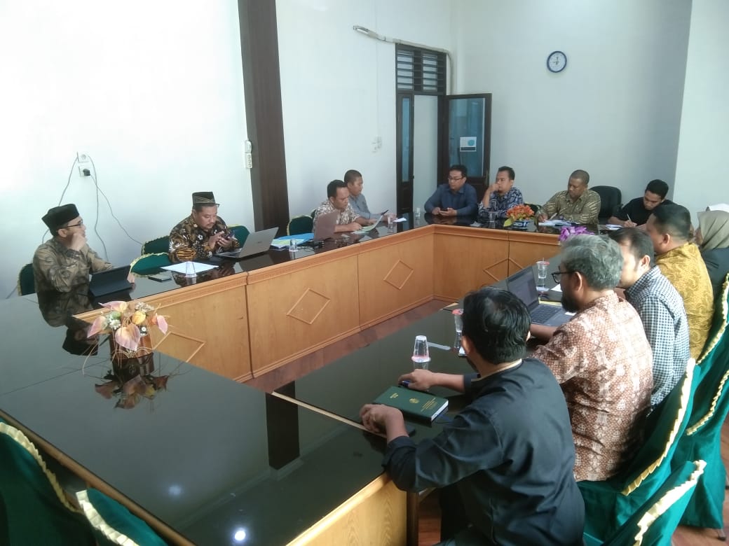 Satuan Pengawasan Internal menghadiri rapat Kelebihan Jam Mengajar KJM